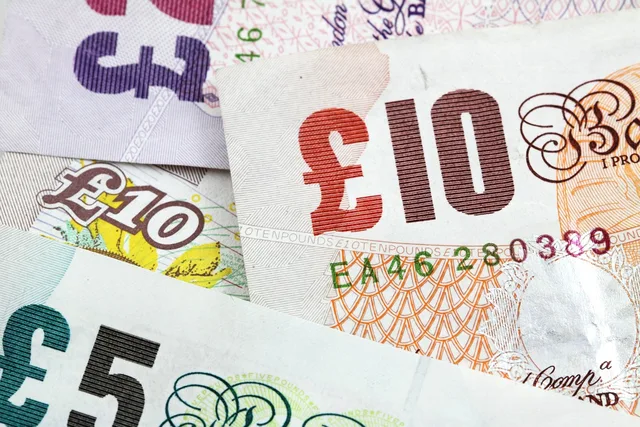 bank, banking, banknote, britain, british, business, cash, currency, england, english, finance, money, note, paper, pound, spend, sterling, pound, pound, sterling, sterling, sterling, sterling, sterling. Sponsorship rates for UK small businesses: realistic budgets